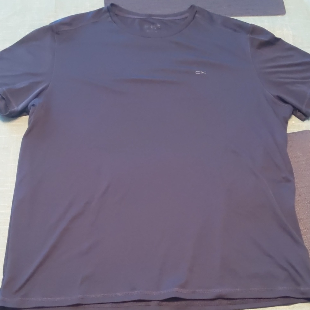 Calvin Klein Dri Fit Navy Blue Tee Size XL